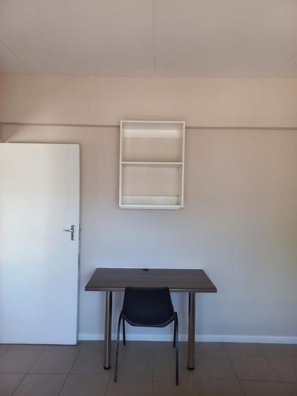 To Let 2 Bedroom Property for Rent in Grahamstown Central Eastern Cape